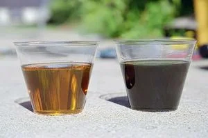 Frisches und gebrauchtes Motoröl